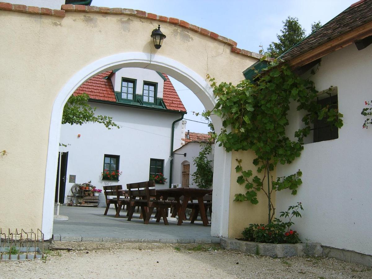 لا ان دير تيا Hanfthal-Hof المظهر الخارجي الصورة